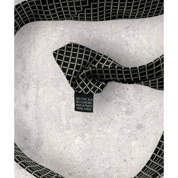 PIERRE BALMAIN Silk Tie FRANCE Black Ivory Geometric W:4" EUC - Picture 3 of 5